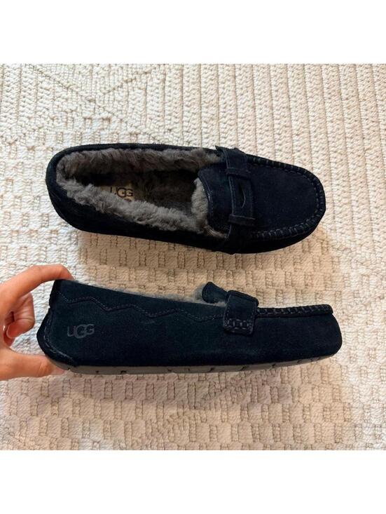 UGG Shoes - UGG Willow Moc Toe Loafers